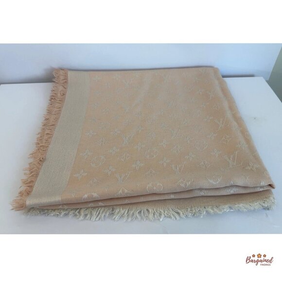 Authentic Louis Vuitton Pink/Beige Silk Wool Monogram Shawl Scarf 55x55 - M72046 - Picture 3 of 8